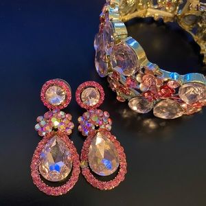 Pink & Iridescent Earrings and Flower Bracelet 🌸🌷💗🧡